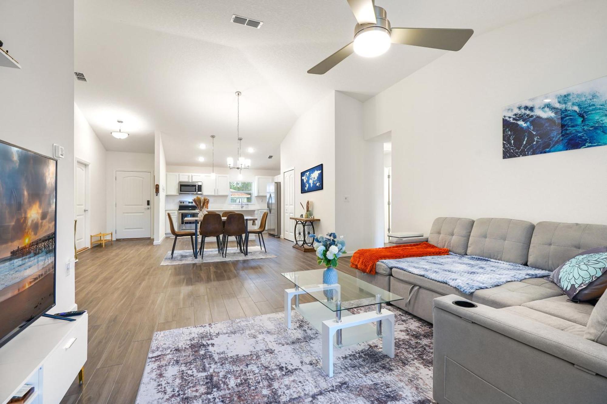Coastal Vibes & Family Fun-Spacious 3Br, Kidz Zone, Desirable Neighborhood Палм Коуст Екстериор снимка